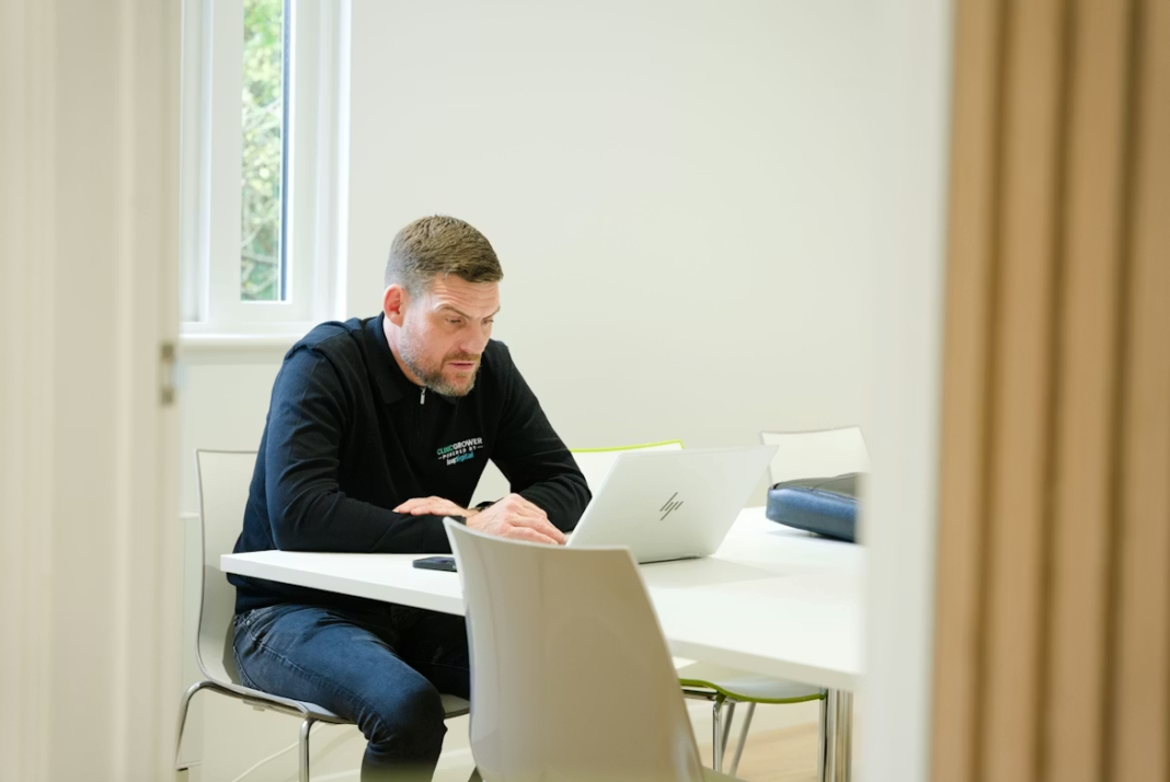 Strategic Foundations for Beginner Entrepreneurs Seeking Lasting Success
